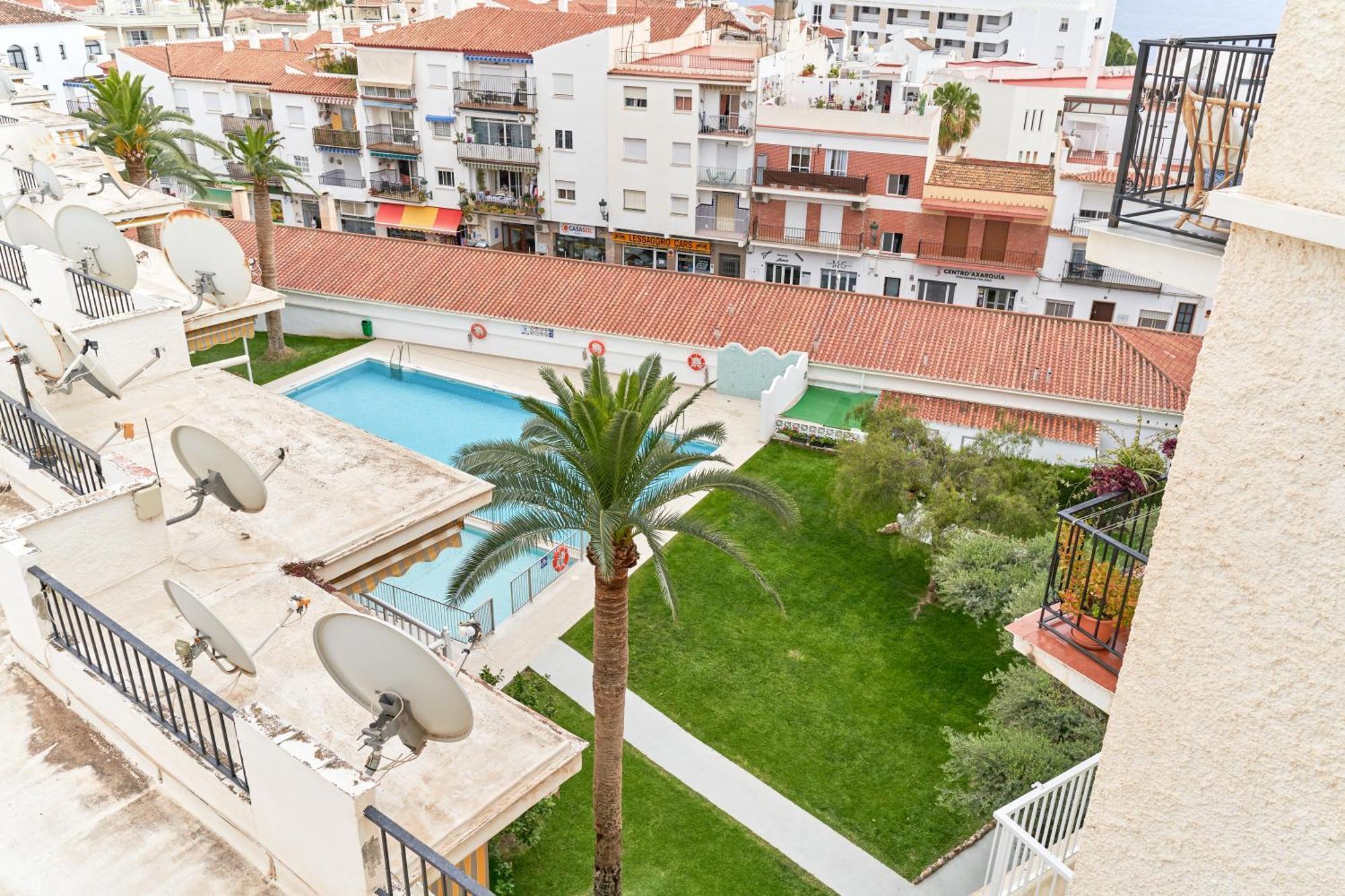 1 Bed Apartment With Sea View Nerja Exterior photo